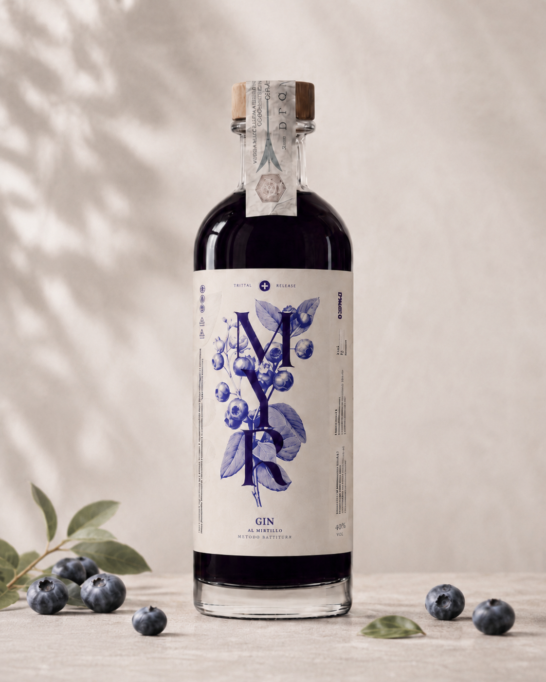 Bottiglia MYR Gin al Mirtillo